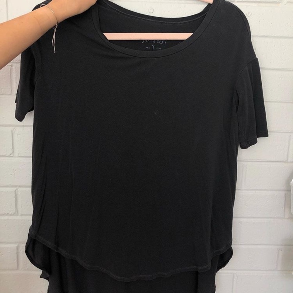 Grey/black T-shirt